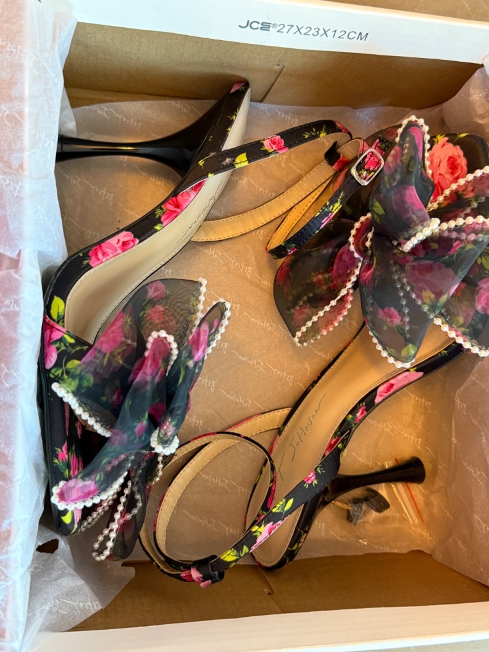 Betsey Johnson Luz floral sandals heels pumps bow pearl womens 9 - Picture 9 of 12